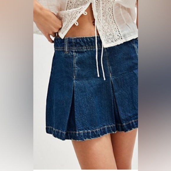 NWT we the free people Madison Ave denim mini skirt sz 31 wandering eyes 29 30 - Picture 2 of 5